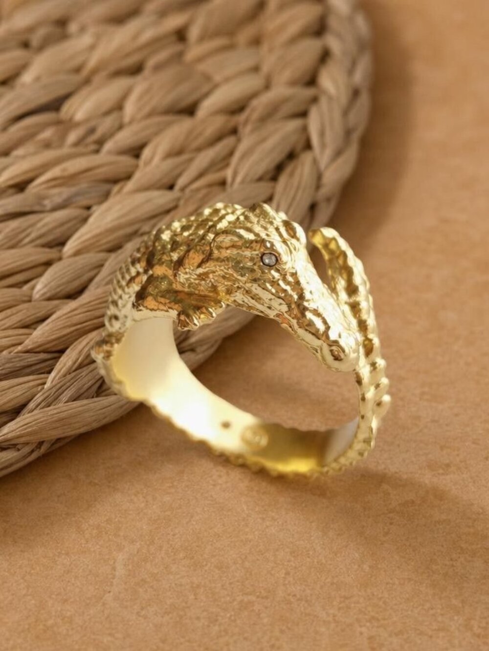 Julie Vos Alligator Ring, Gold, Size 7 - Picture 2 of 2
